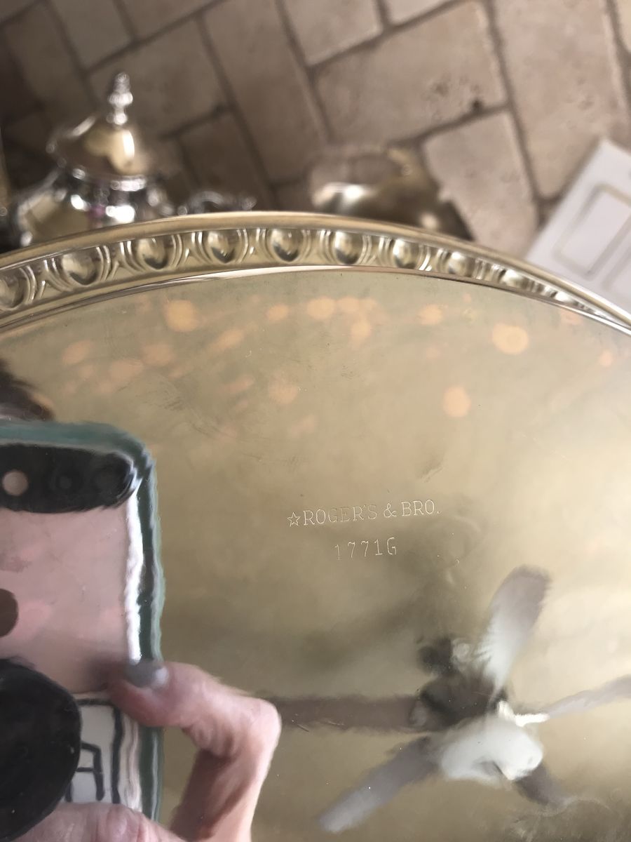 Rogers & Bro. 1771G Engraved Silver Plated Round Serving Tray with Pierced Edge, 12-inch