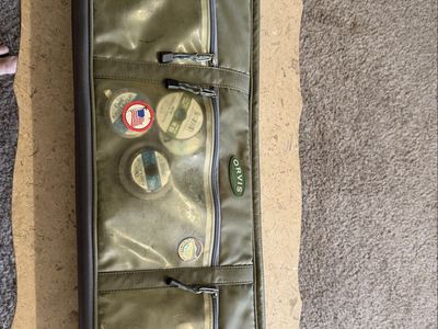 ORVIS Battenkill vintage Fishing Rod & Reel Case (Holds 4-Piece Rods) with Spool Pockets & Shoulder Strap and other Orvis items