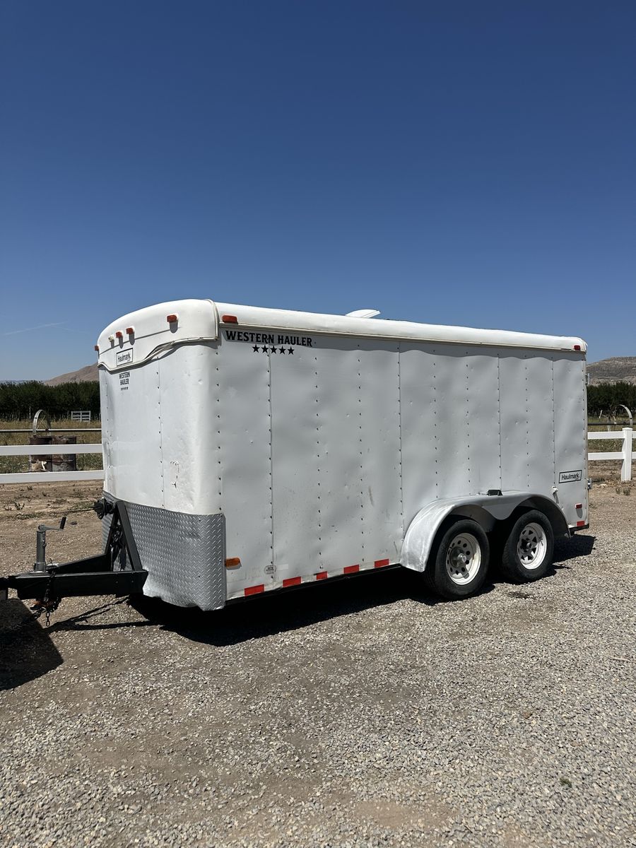 7x14 enclosed cargo trailer