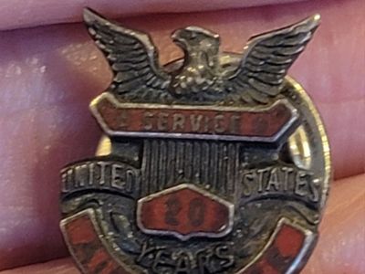 Vintage United States Air Force 20 Years Service Lapel Pin Signed Antaya Sterling