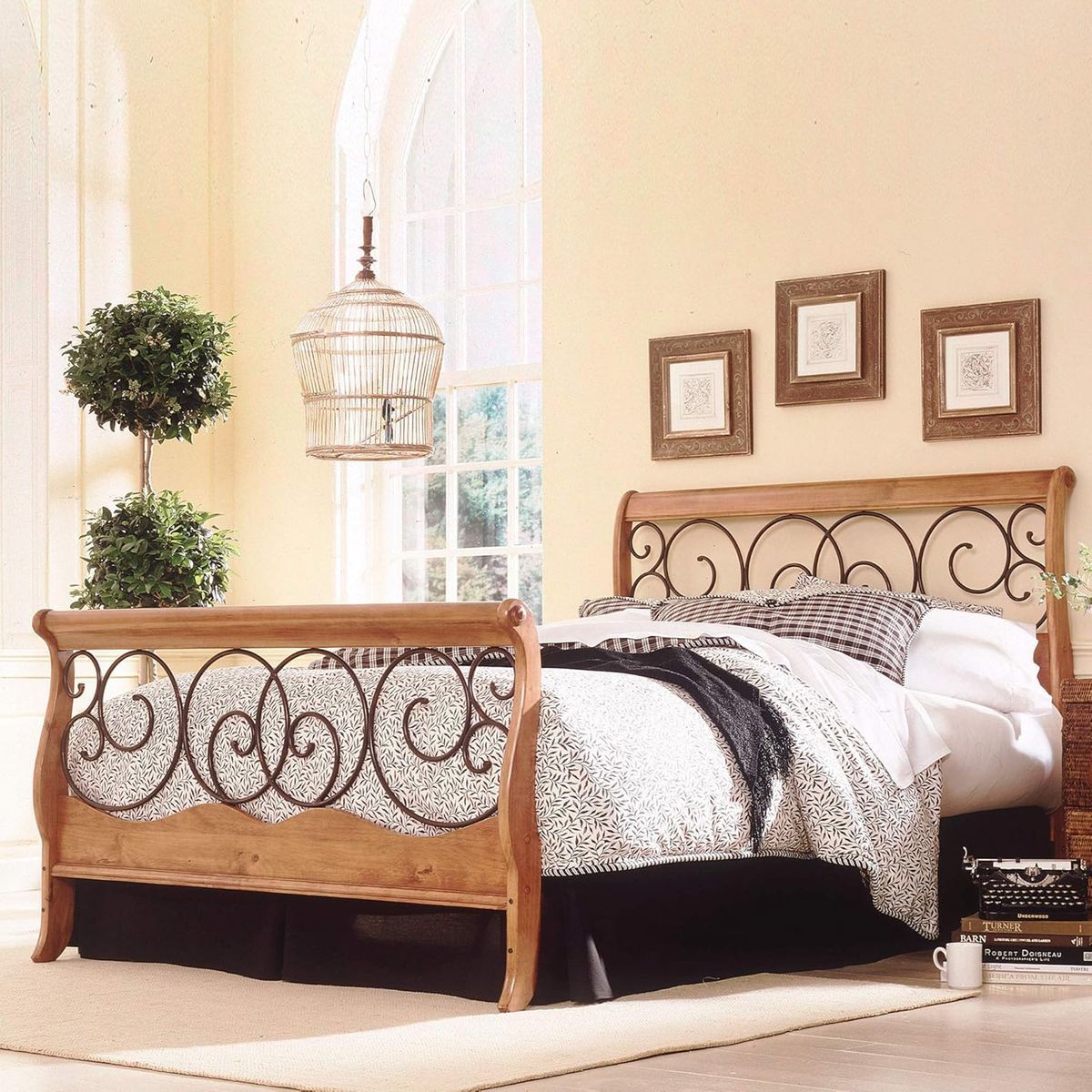 Headboard & Foodboard Queen Solid Wood/Metal in Autmn Brown/Honey Oak (No reals included) (H2)