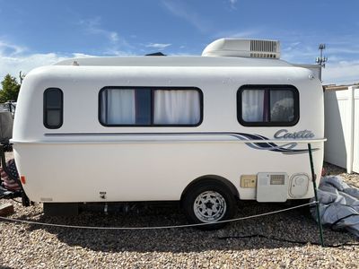 2010 Casita Spirit Deluxe 17 ft Travel Trailer Molded Fiberglass