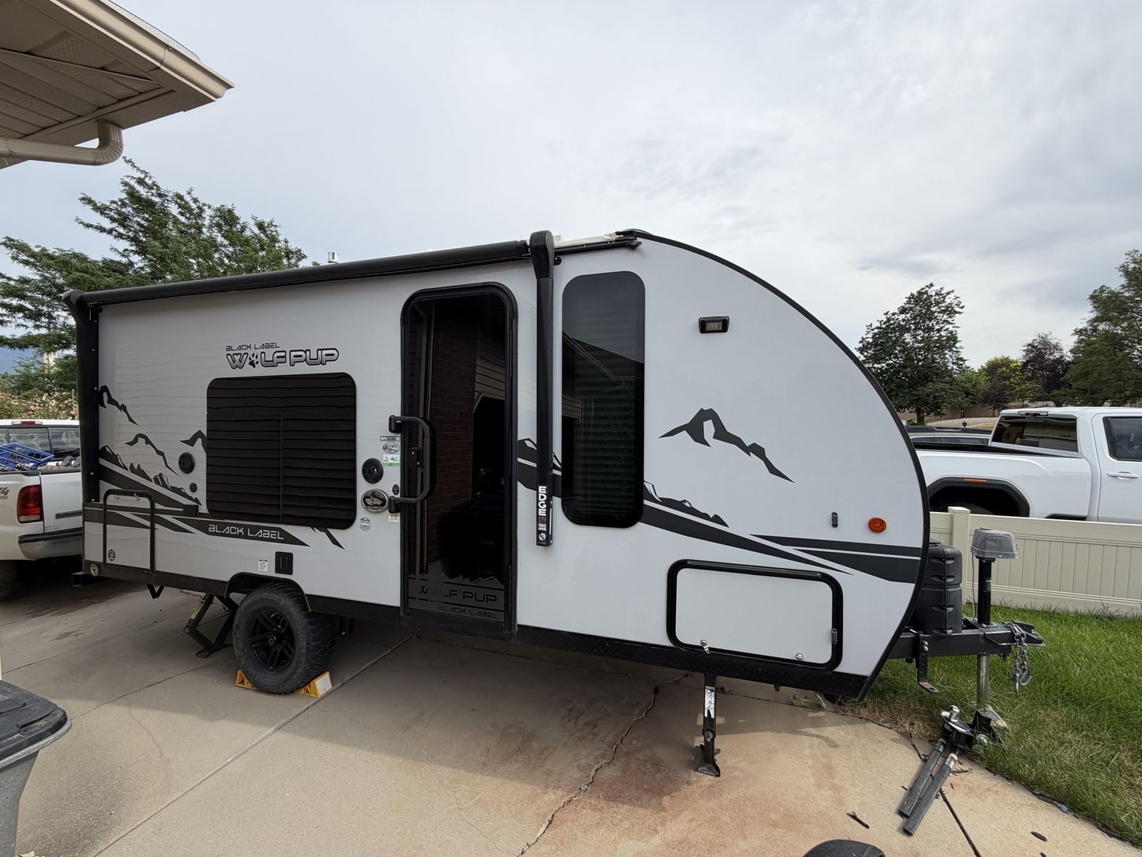 2022 Forest River Wolf Pup BLACK LABEL Travel Trailer