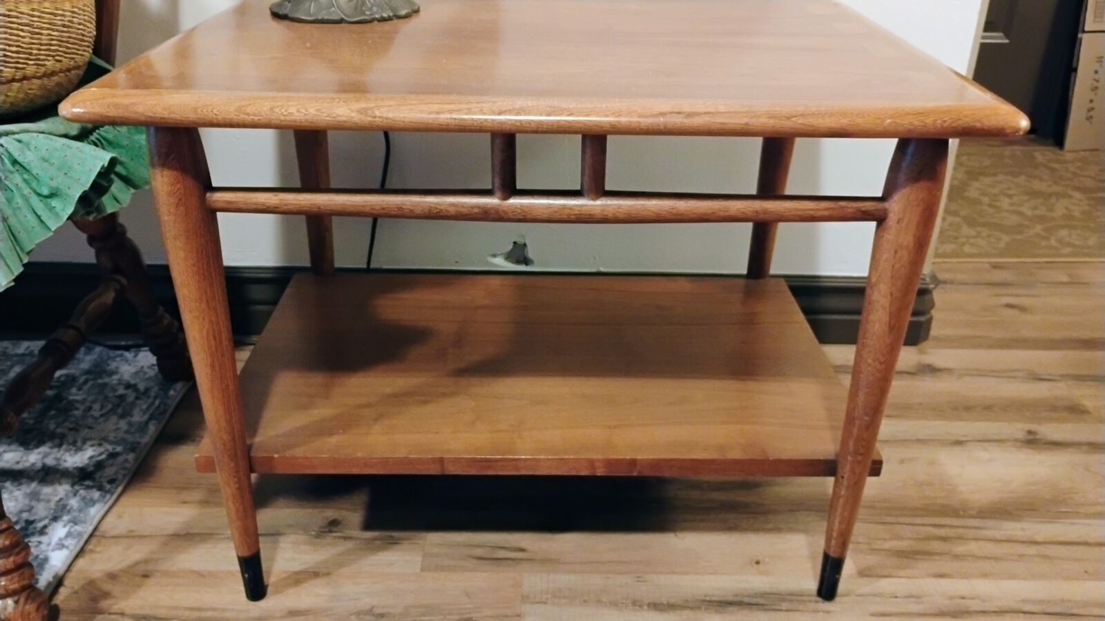 Lane Mid Century Modern end table