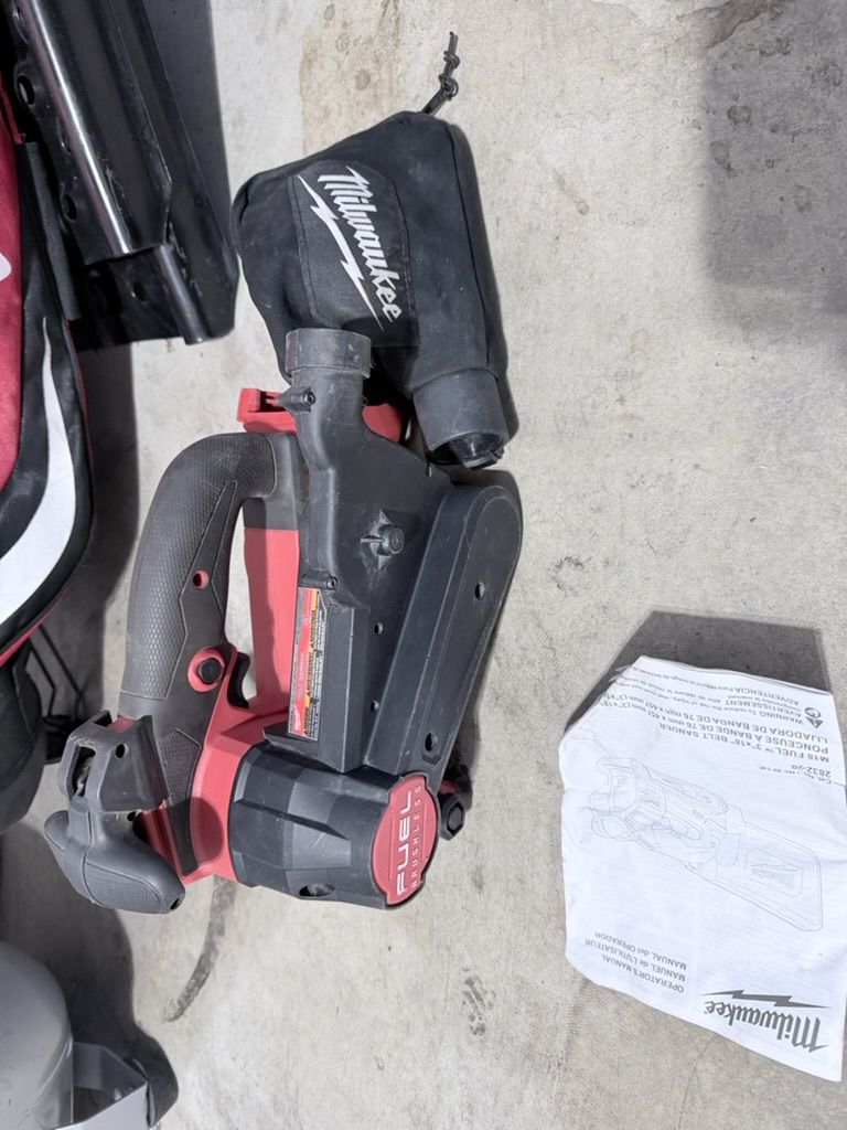 Milwaukee Fuel M18 3" x 18" Portable Belt Sander 2832-20