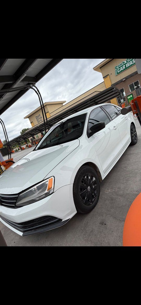2016 Volkswagen Jetta 