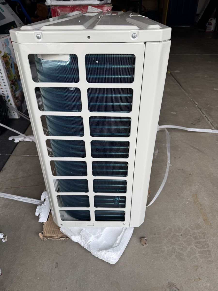 Main image 6