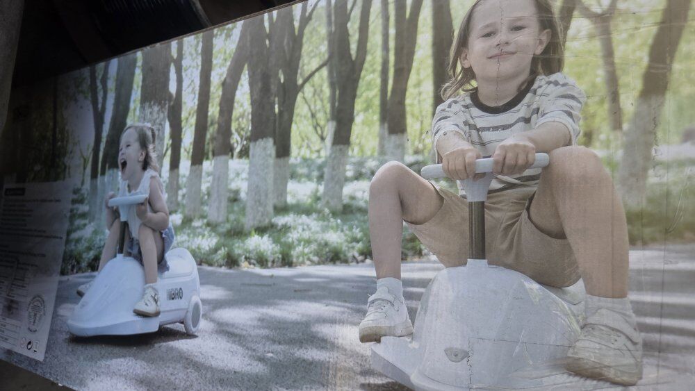 Kids Ride on Motorized Vacuum That Really Vacuums