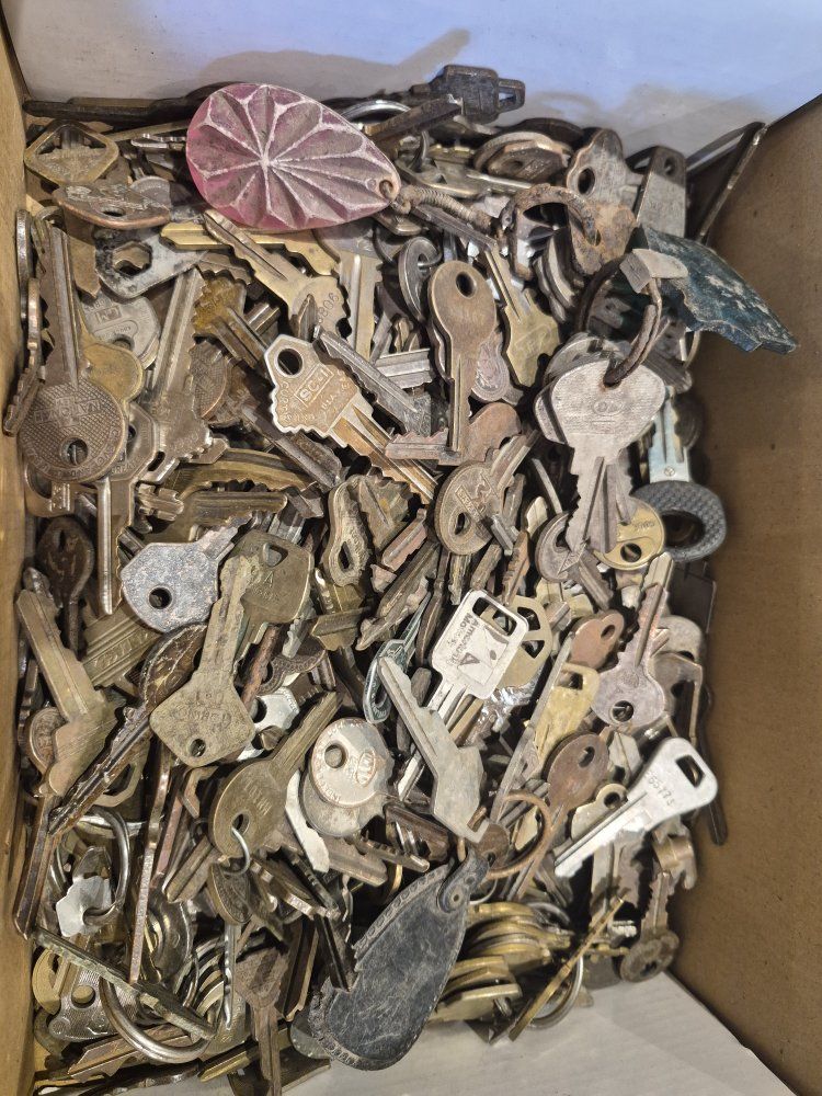 Main image 2