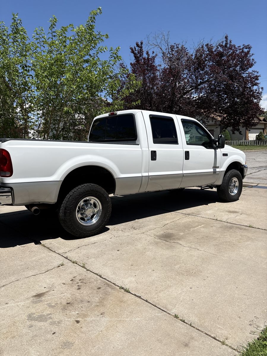 2004 Ford F-350 Lariat