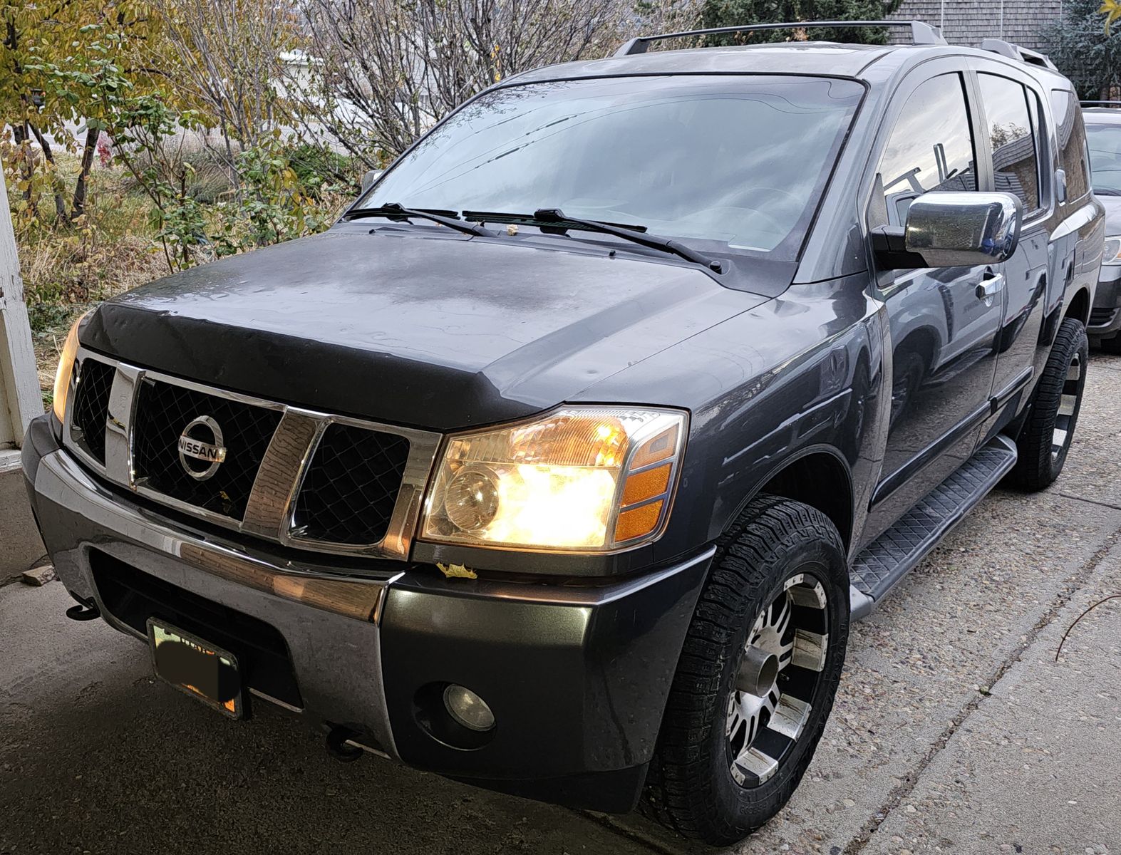 2004 Nissan Pathfinder Armada