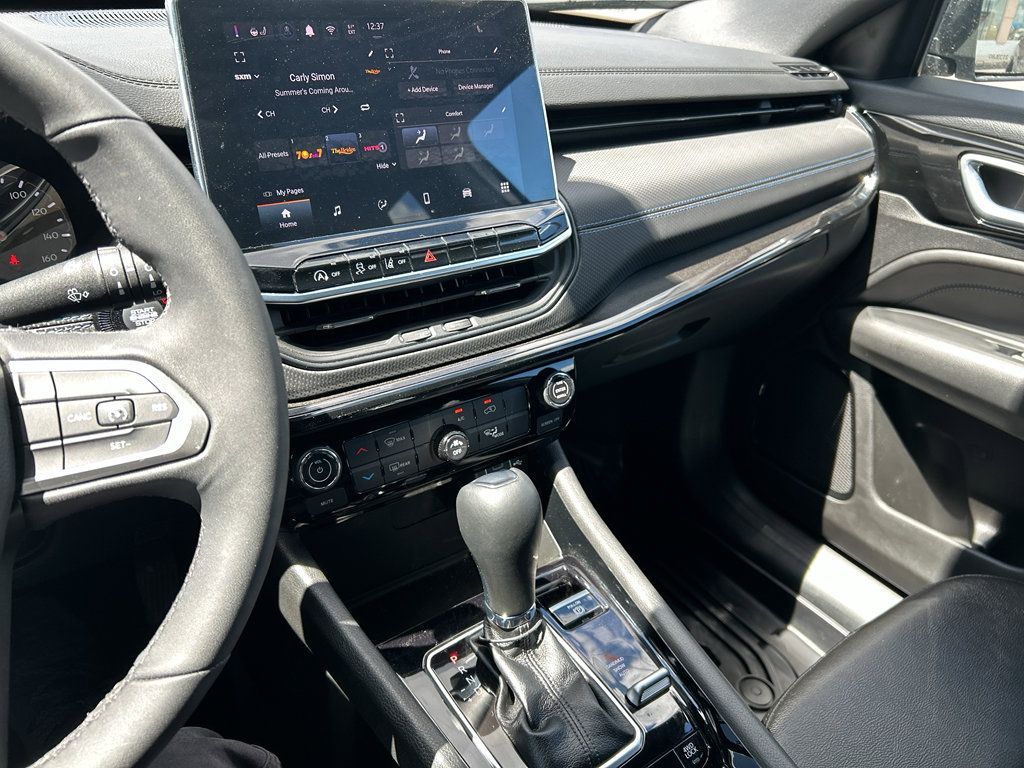Main image 22