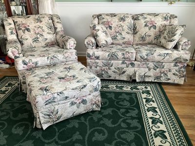 Loveseat, Chair and Ottoman set