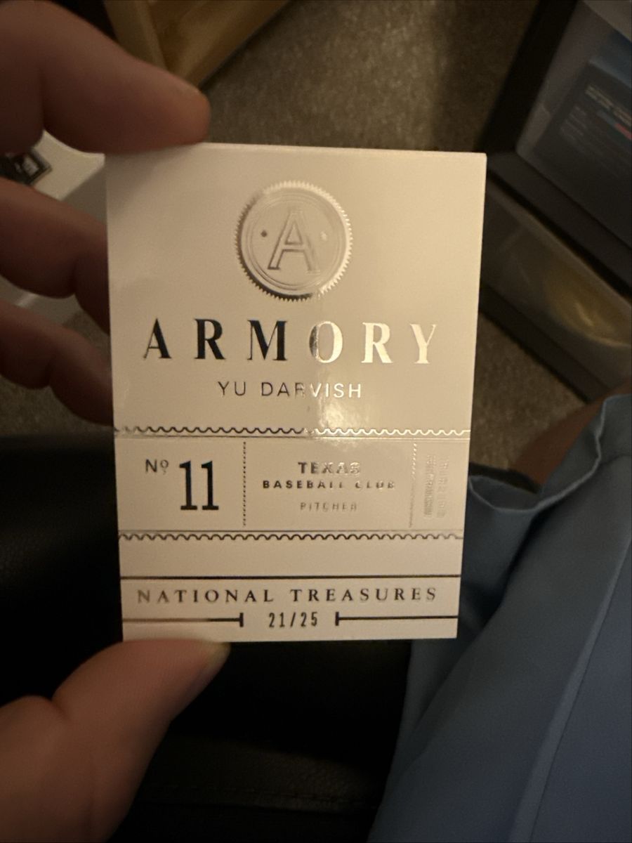 Yu Darvish National Treasures Armory Patch Autograph 21/25 Baseball Card Texas Rangers