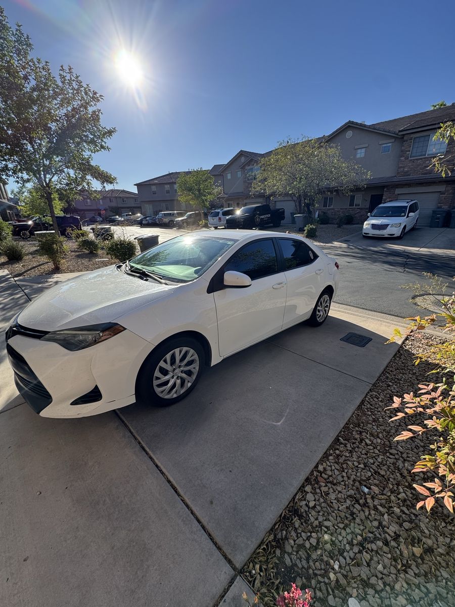 2018 Toyota Corolla LE