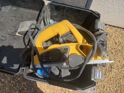DEWALT DW680 7 Amp 3-1/4 Inch Electric Hand Planer - Used Power Tool