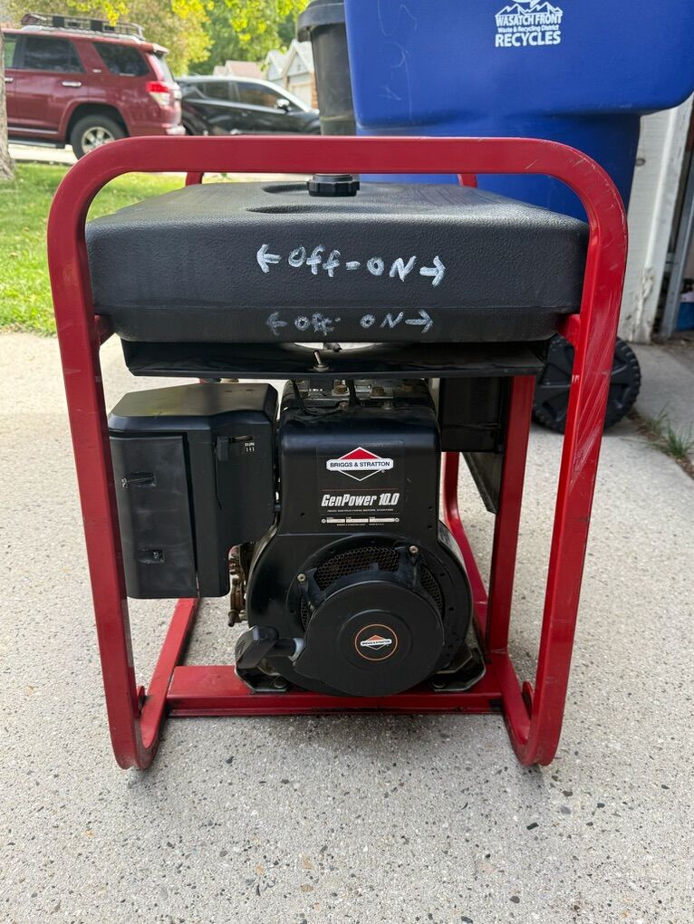 Generator 220vol And 110vol GENERAC 5000 Power Plu