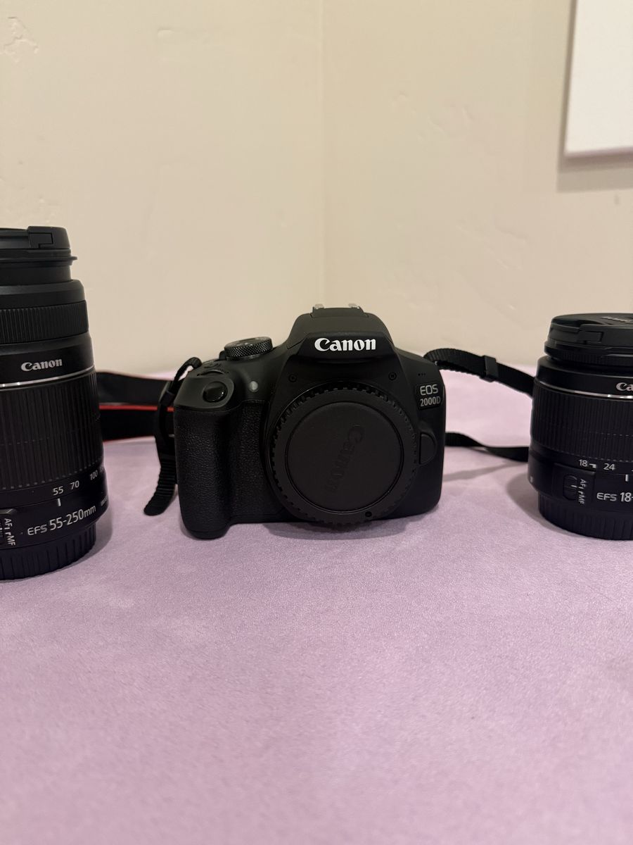 Canon EOS 2000D DSLR Camera Bundle – Like New