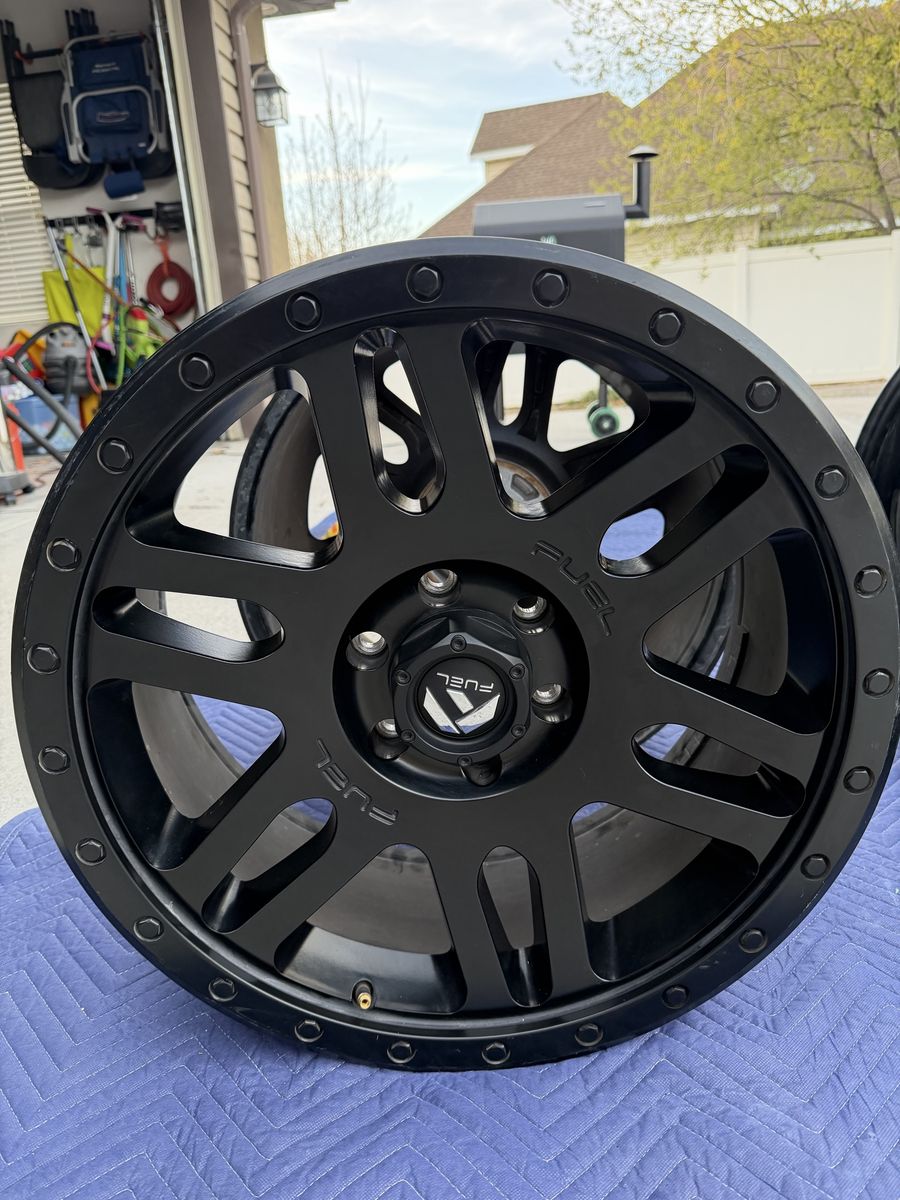 Fuel 20 inch Rims for Ford 150 or Expedition