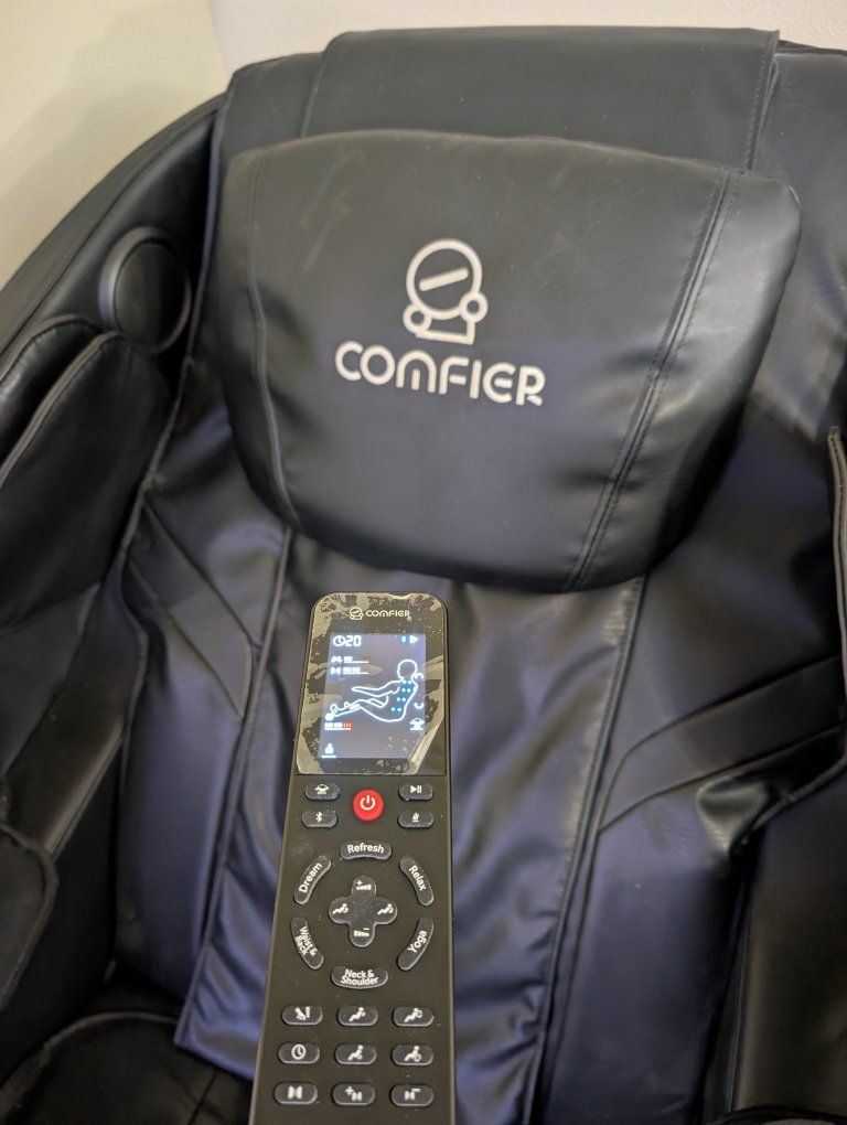 COMFIER Full Body Electric Massage Chair with Remote and USB Port
