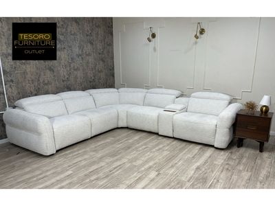 MODERN MONROE RECLINER SECTIONAL WE OFFER DELIVERY