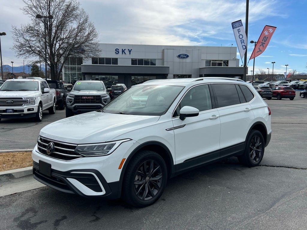 2024 Volkswagen Tiguan 2.0T SE