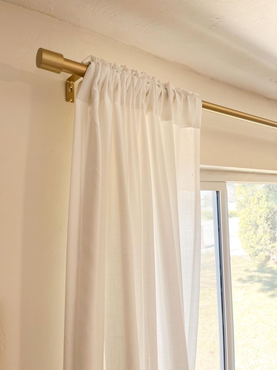 New in box never used Adjustable Gold Curtain Rod 30"-150" with Brackets & Rings - Drapery Hardware