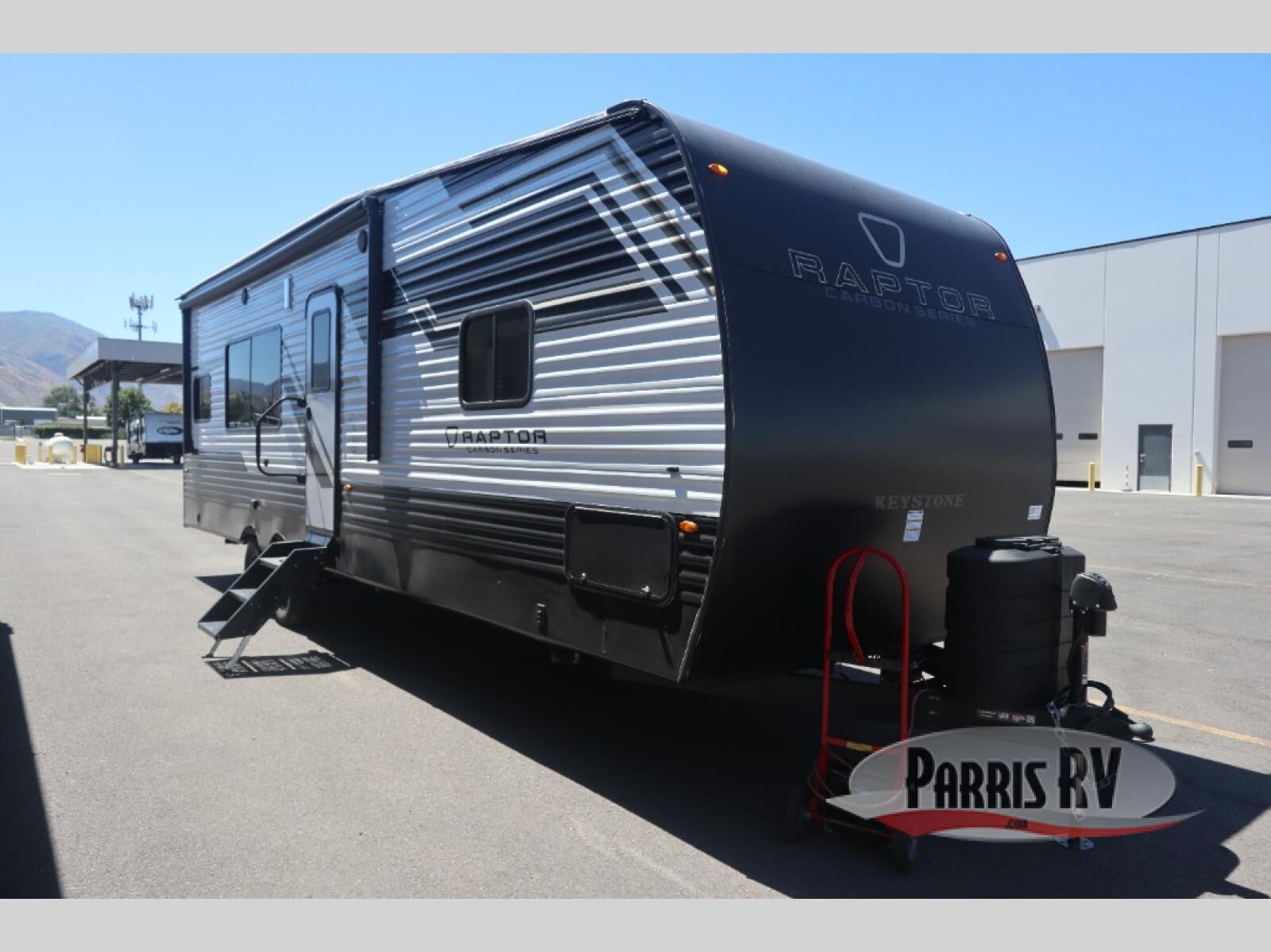 New 2026 Keystone RV Raptor Carbon Series 30WFO