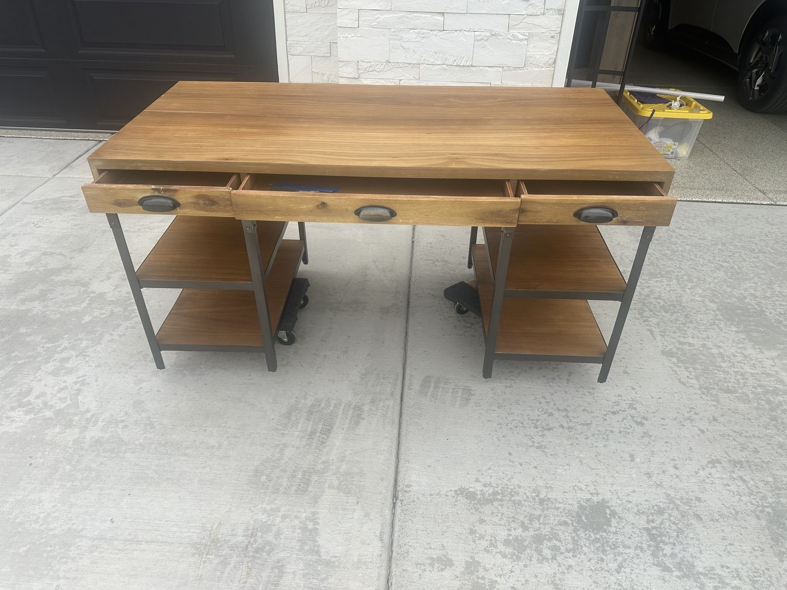 Office Desk