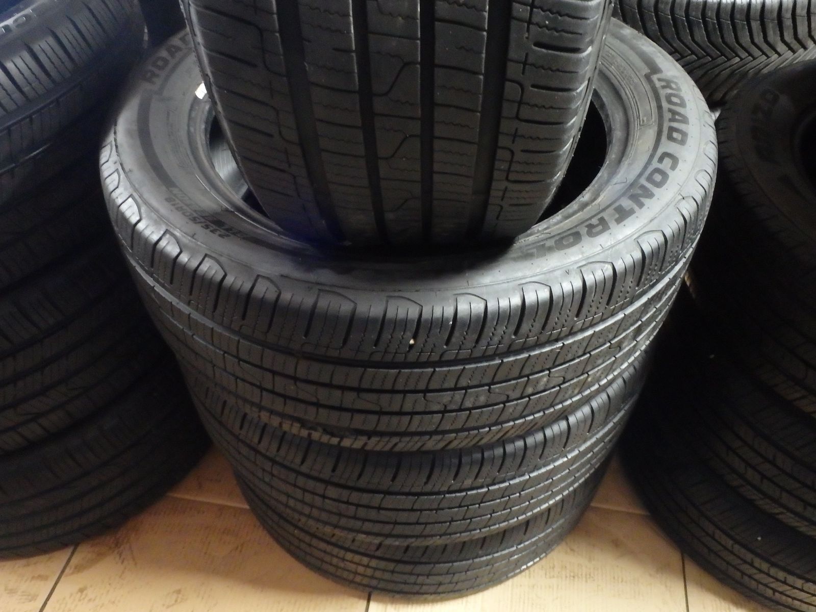 235/50R18 ROAD CONTROL 2 A/S SET OF USED TIRES