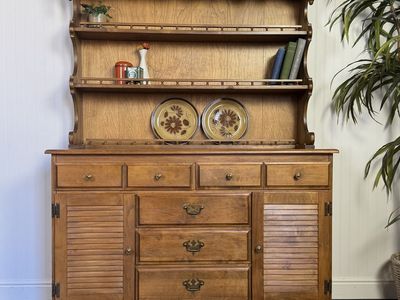 Vintage Maple Cottage Colonial Revival 2-Piece Hutch / Buffet