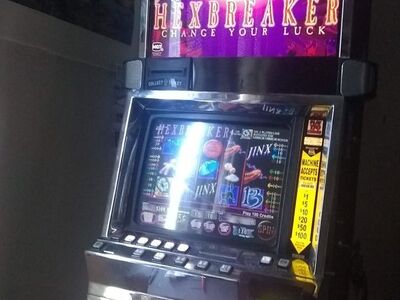 The Original Hexbreaker 5 reel machine