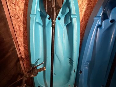 2 Lifetime Wave Youth Kayaks + Paddles