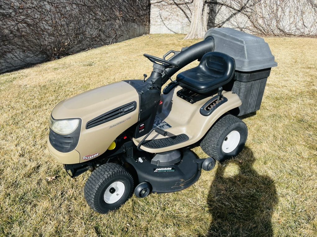 Craftsman DLS3500 Riding Lawn Mower with Bagger
