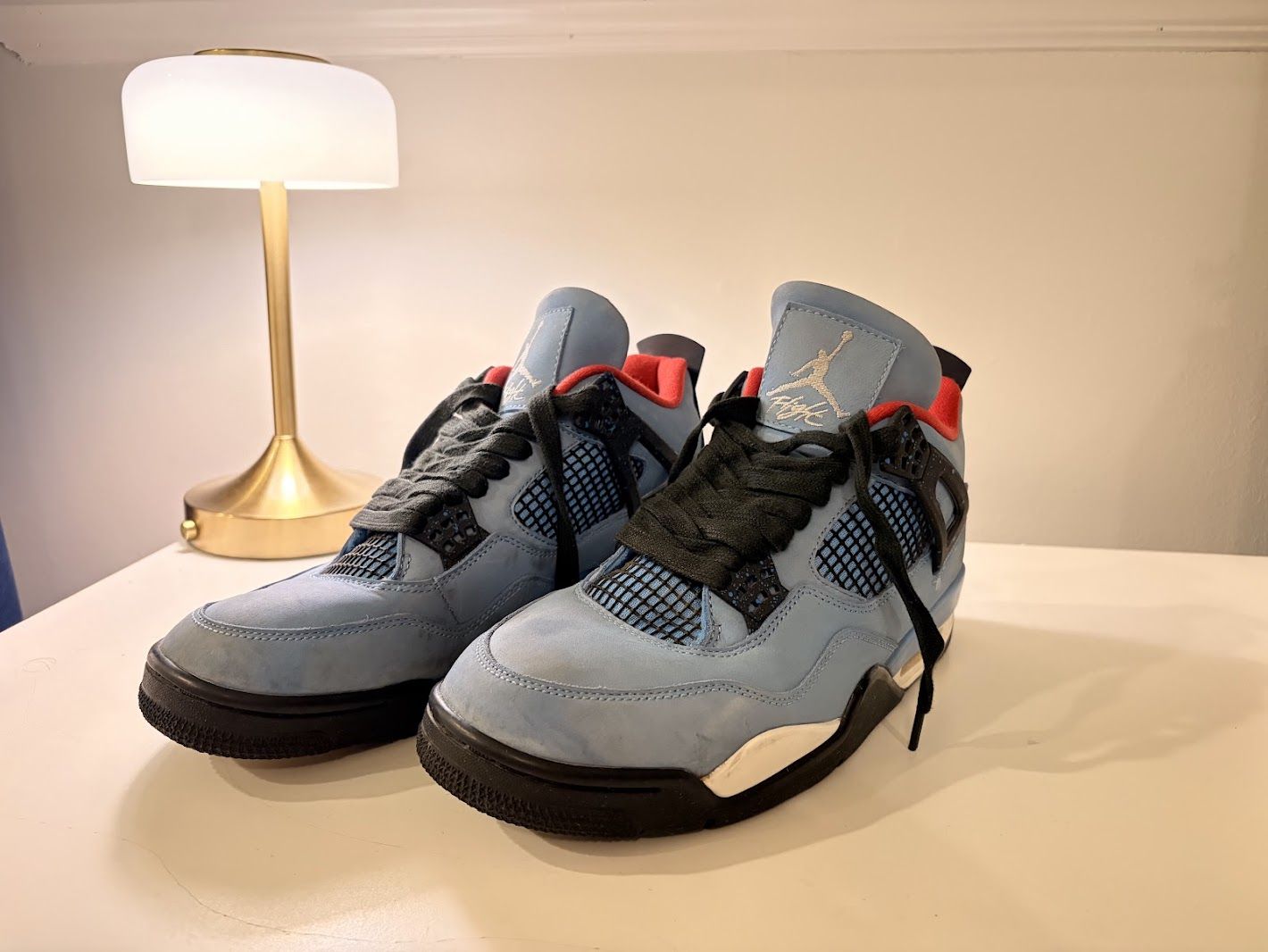 Jordan 4 Retro Travis Scott 