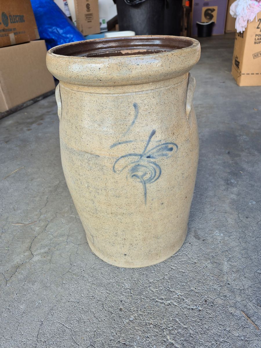 Vintage Red Wing salt glazed 4 gallon butter churn crock