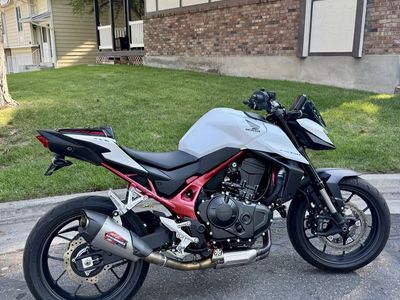 Honda CB750 Hornet Motorcycle / Yoshi parts
