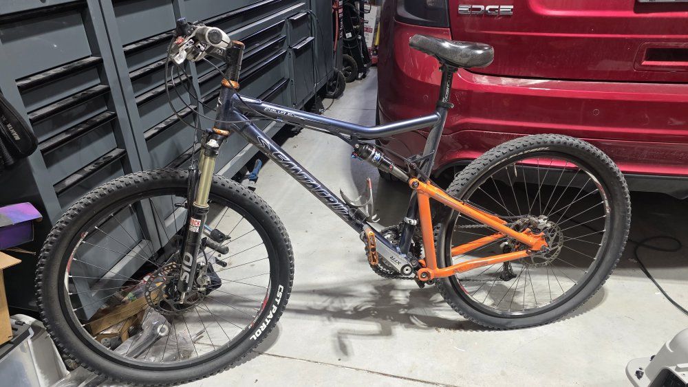 Santa Cruz Blur XC Mountain Bike - Full Suspension, RockShox SID, Fox Float