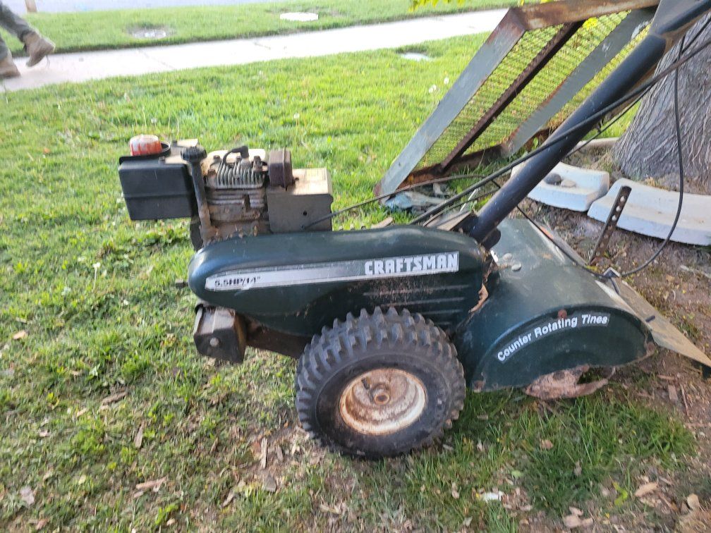 Craftsman 5.5HP Counter Rotating Tines Tiller - Used Garden Cultivator