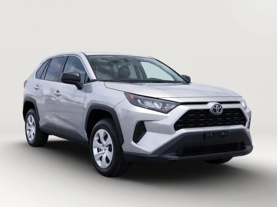 2022 Toyota RAV4 LE