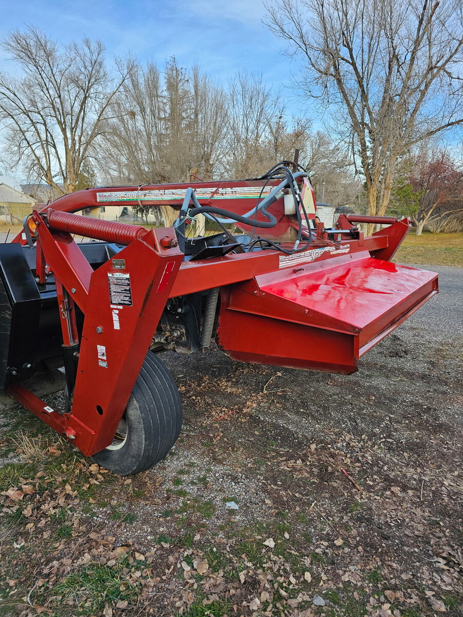 Macdon swather 5000