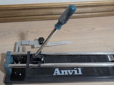 14". tile cutter