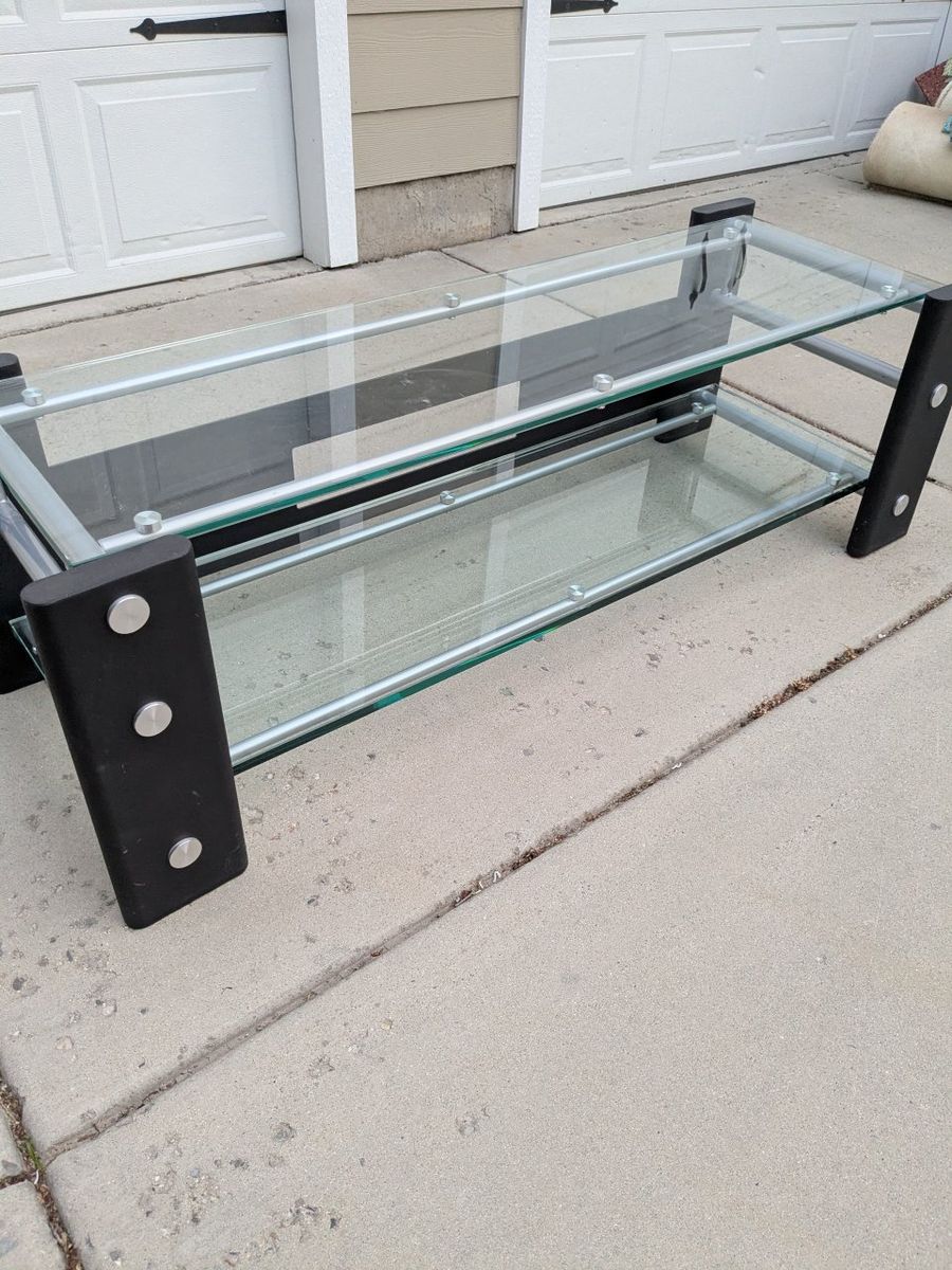 Heavy glass TV stand