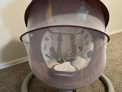 Baby swing