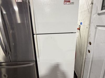 HURRY! GOOD CODITION ESTATE TOP BOTTOM FRIDGE
