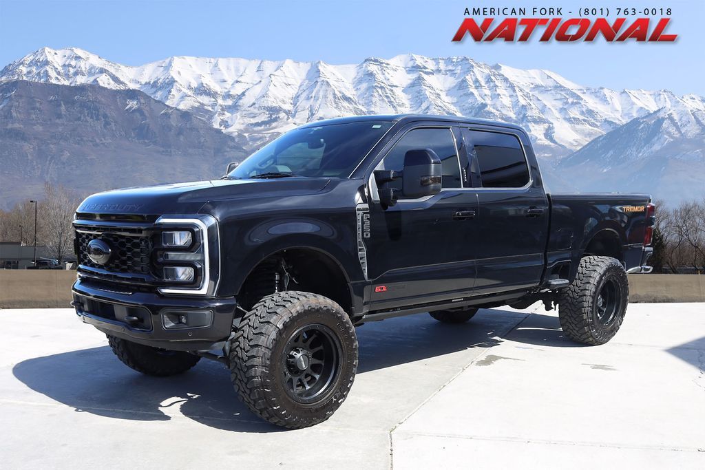 2023 Ford F-350 Super Duty Lariat