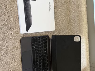 Apple iPad Magic Keyboard, Black - 11 inch