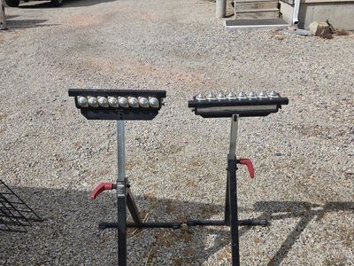 Crasftsman multi directonal roller stand.