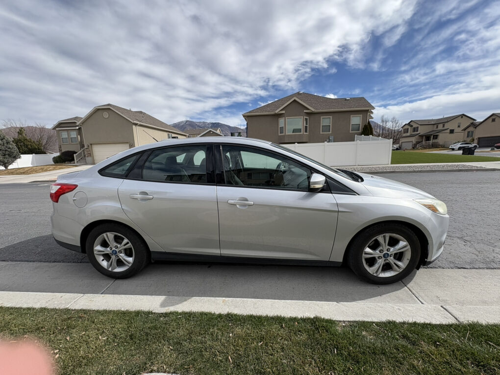 2013 FORD FOCUS SE