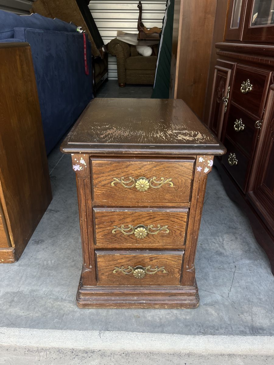 Vintage Wooden 3-Drawer Nightstand / End Table - Dark Wood Finish w/ Floral Accents